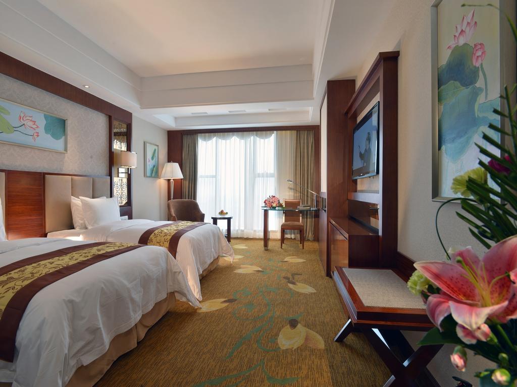 Dongguan Huilihua Hotel Экстерьер фото