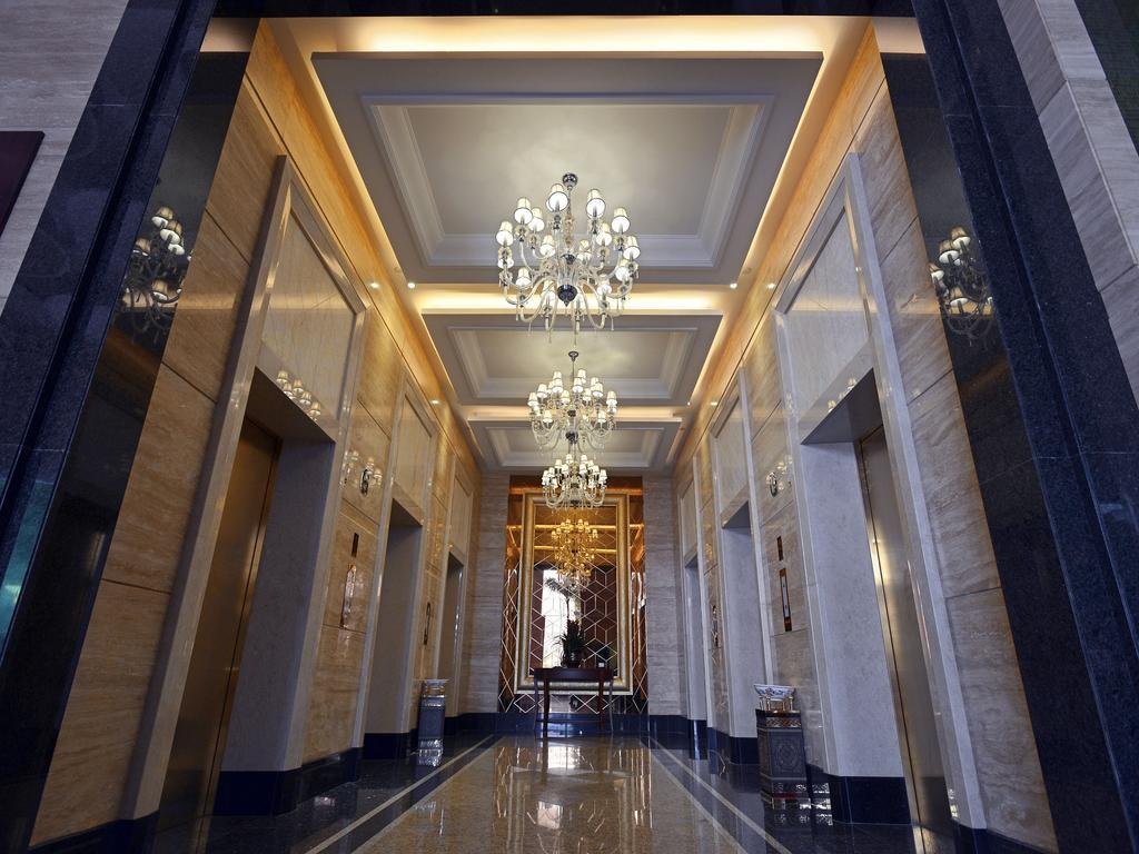Dongguan Huilihua Hotel Экстерьер фото