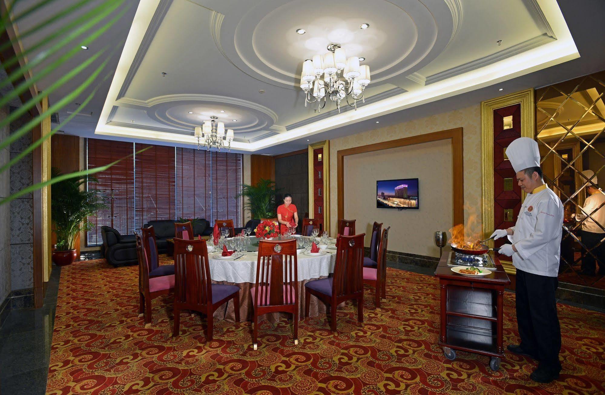Dongguan Huilihua Hotel Экстерьер фото