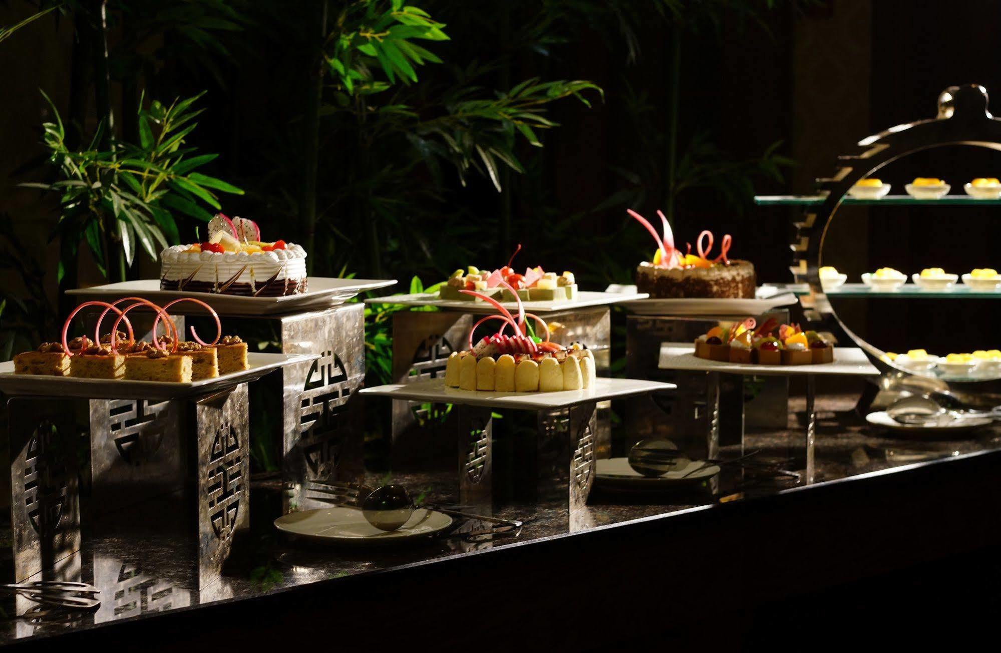 Dongguan Huilihua Hotel Экстерьер фото