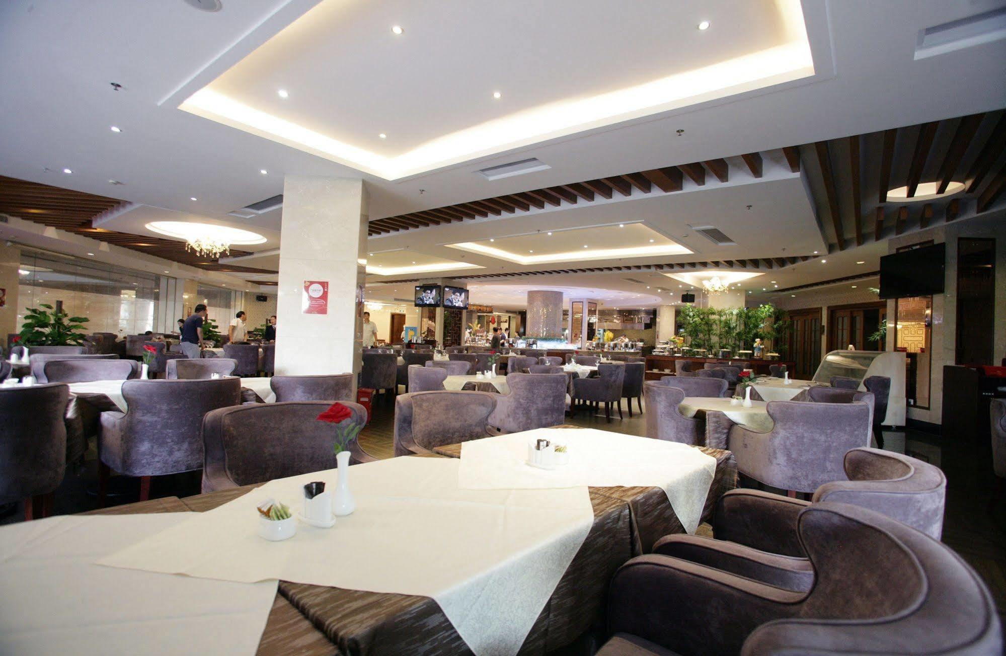 Dongguan Huilihua Hotel Экстерьер фото