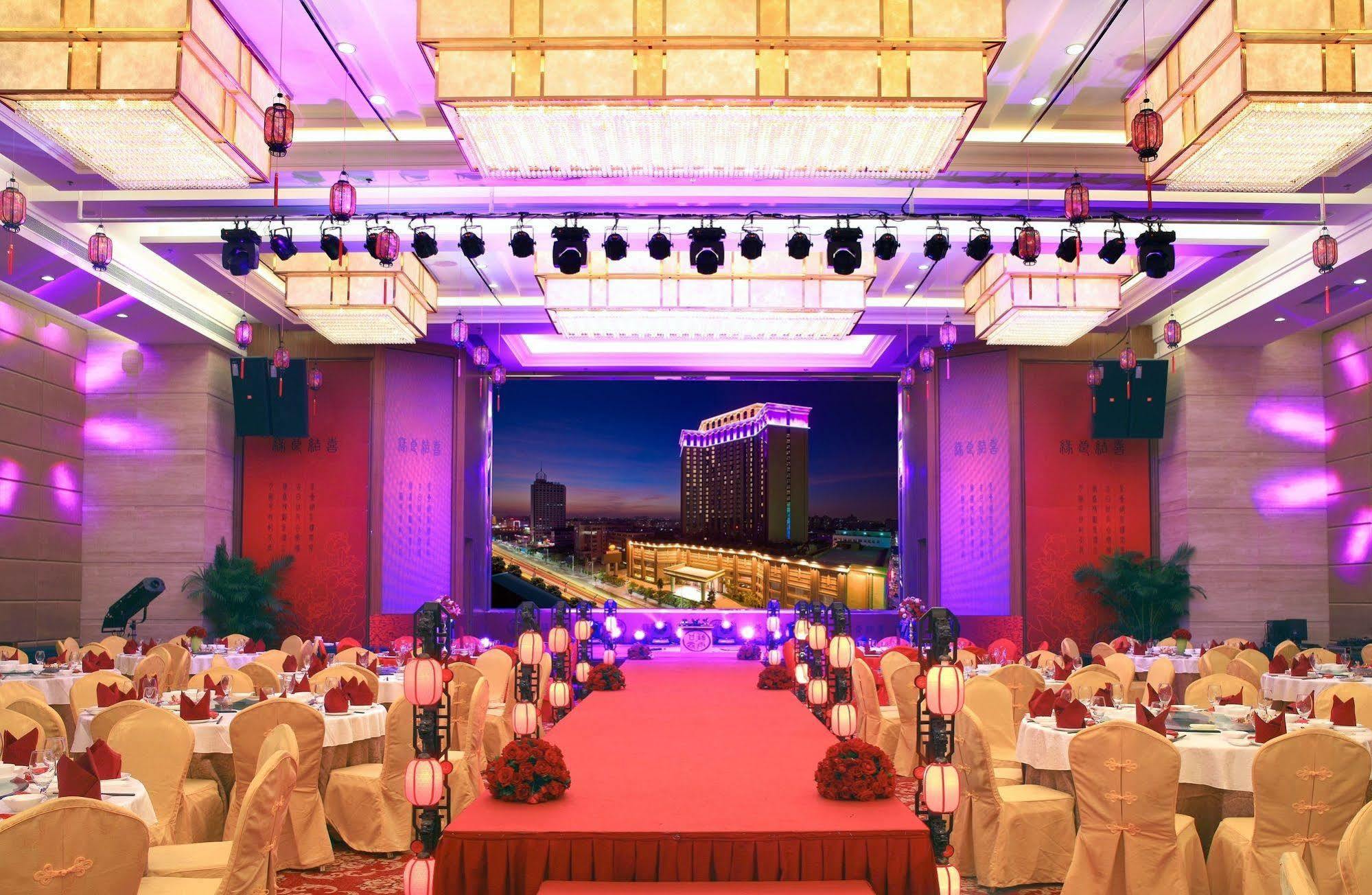 Dongguan Huilihua Hotel Экстерьер фото